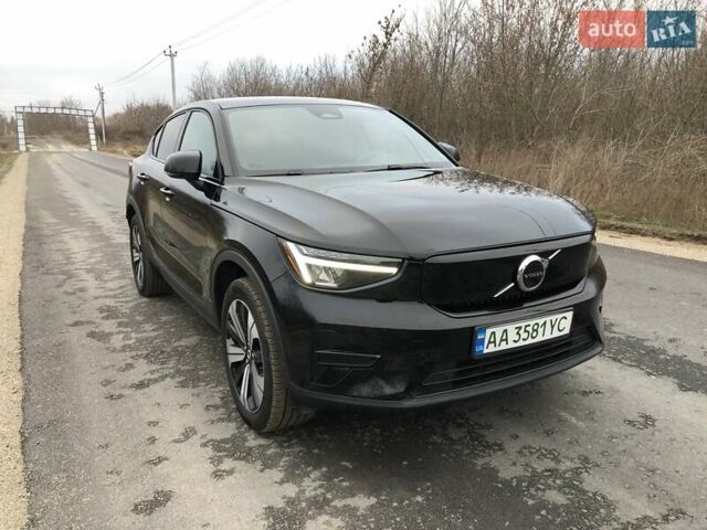 Черный Вольво C40 Recharge, объемом двигателя 0 л и пробегом 35 тыс. км за 31500 $, фото 1 на Automoto.ua