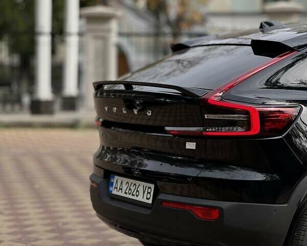 Черный Вольво C40 Recharge, объемом двигателя 0 л и пробегом 48 тыс. км за 28900 $, фото 17 на Automoto.ua