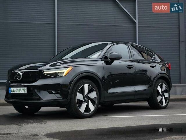 Чорний Вольво C40 Recharge, об'ємом двигуна 0 л та пробігом 68 тис. км за 28000 $, фото 4 на Automoto.ua