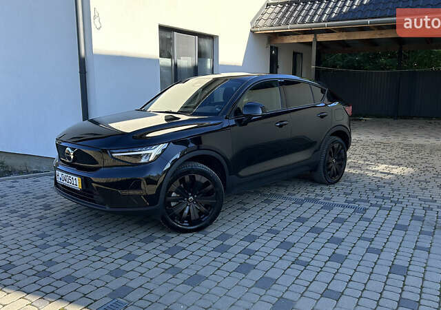 Чорний Вольво C40 Recharge, об'ємом двигуна 0 л та пробігом 36 тис. км за 28900 $, фото 2 на Automoto.ua