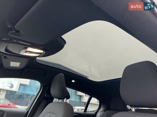 Черный Вольво C40 Recharge, объемом двигателя 0 л и пробегом 120 тыс. км за 27000 $, фото 30 на Automoto.ua