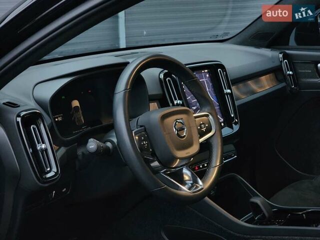 Чорний Вольво C40 Recharge, об'ємом двигуна 0 л та пробігом 68 тис. км за 28000 $, фото 25 на Automoto.ua