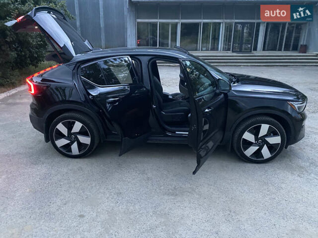 Чорний Вольво C40 Recharge, об'ємом двигуна 0 л та пробігом 47 тис. км за 27700 $, фото 61 на Automoto.ua