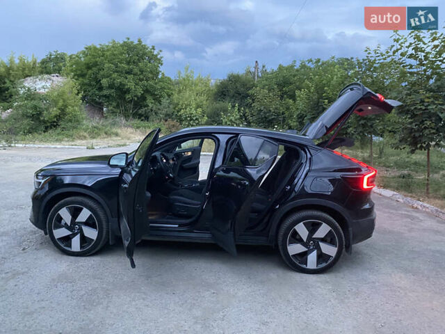Чорний Вольво C40 Recharge, об'ємом двигуна 0 л та пробігом 47 тис. км за 27700 $, фото 62 на Automoto.ua