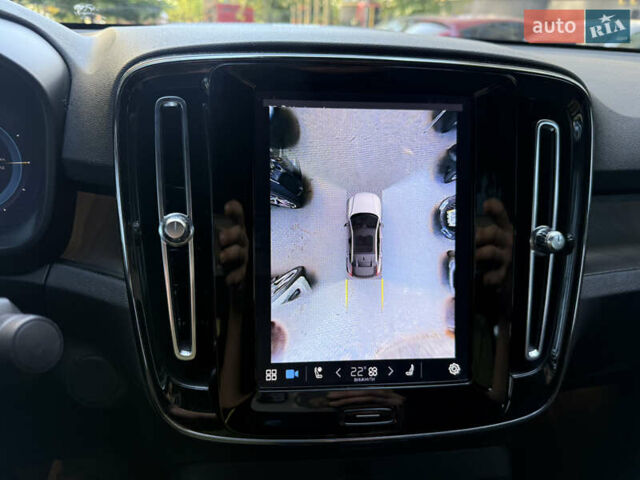 Черный Вольво C40 Recharge, объемом двигателя 0 л и пробегом 44 тыс. км за 28300 $, фото 45 на Automoto.ua