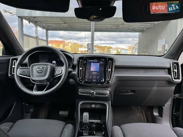 Чорний Вольво C40 Recharge, об'ємом двигуна 0 л та пробігом 75 тис. км за 25000 $, фото 15 на Automoto.ua