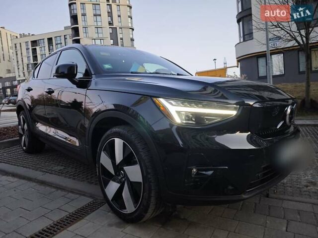 Чорний Вольво C40 Recharge, об'ємом двигуна 0 л та пробігом 43 тис. км за 29900 $, фото 2 на Automoto.ua