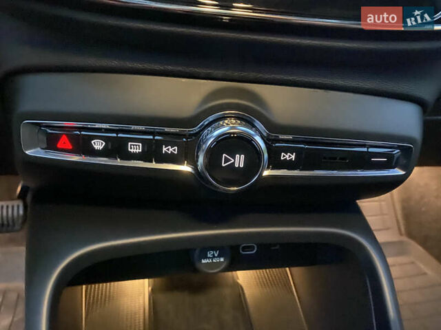 Чорний Вольво C40 Recharge, об'ємом двигуна 0 л та пробігом 47 тис. км за 27700 $, фото 50 на Automoto.ua