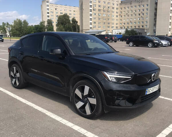 Черный Вольво C40 Recharge, объемом двигателя 0 л и пробегом 56 тыс. км за 27000 $, фото 3 на Automoto.ua