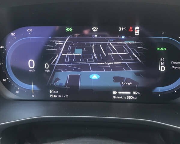 Черный Вольво C40 Recharge, объемом двигателя 0 л и пробегом 56 тыс. км за 27000 $, фото 5 на Automoto.ua