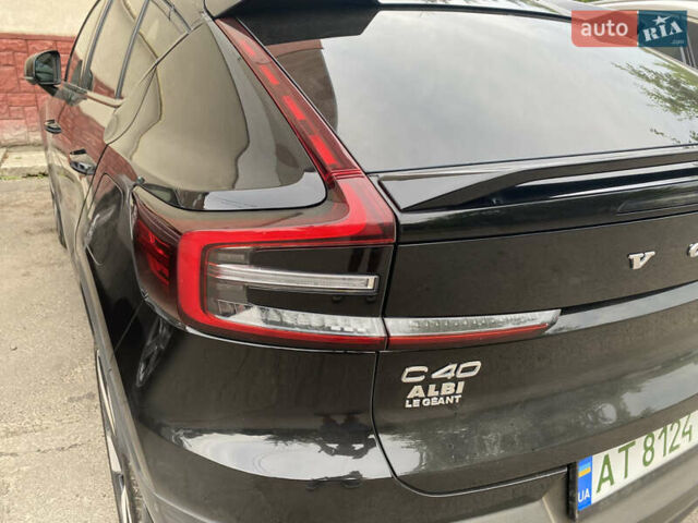 Чорний Вольво C40 Recharge, об'ємом двигуна 0 л та пробігом 47 тис. км за 27700 $, фото 76 на Automoto.ua