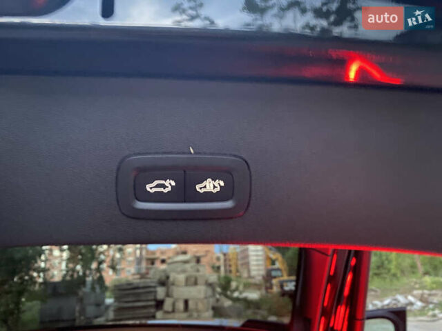 Чорний Вольво C40 Recharge, об'ємом двигуна 0 л та пробігом 47 тис. км за 27700 $, фото 57 на Automoto.ua