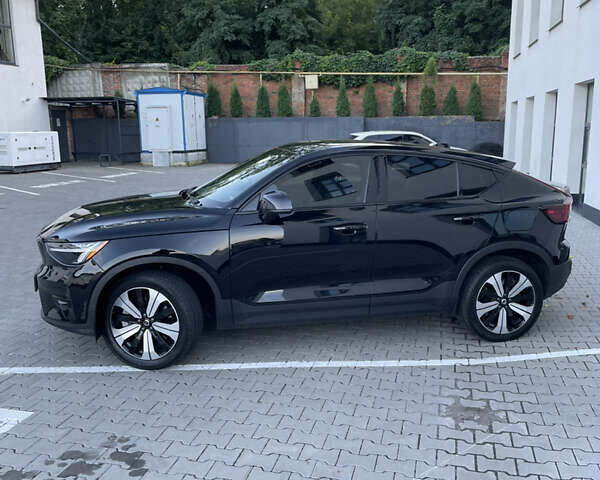 Чорний Вольво C40 Recharge, об'ємом двигуна 0 л та пробігом 100 тис. км за 33700 $, фото 7 на Automoto.ua