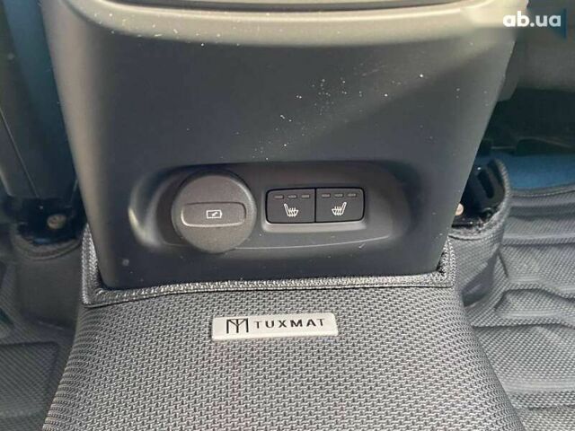 Вольво C40 Recharge, объемом двигателя 0 л и пробегом 51 тыс. км за 30490 $, фото 21 на Automoto.ua