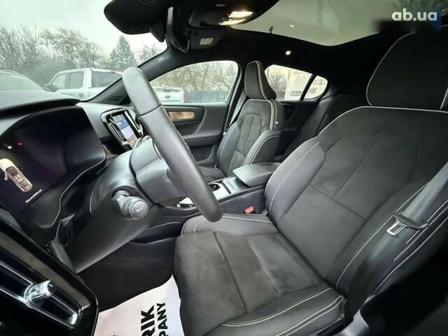 Вольво C40 Recharge, объемом двигателя 0 л и пробегом 21 тыс. км за 17900 $, фото 13 на Automoto.ua