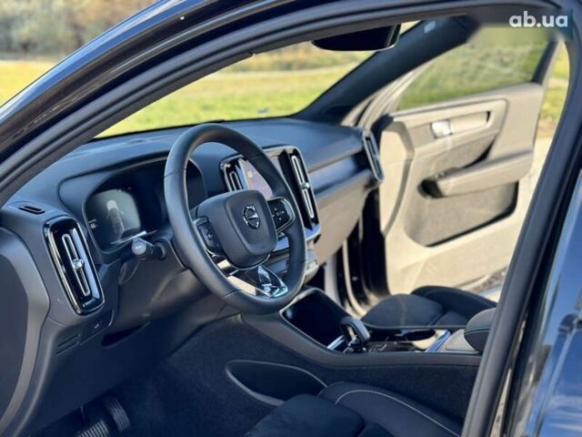 Вольво C40 Recharge, об'ємом двигуна 0 л та пробігом 13 тис. км за 29500 $, фото 24 на Automoto.ua