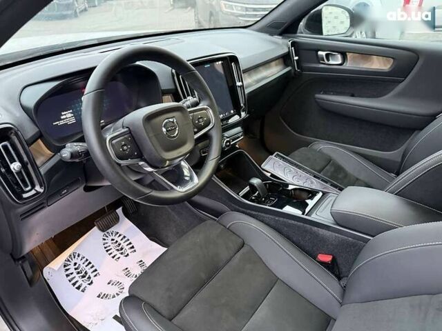 Вольво C40 Recharge, объемом двигателя 0 л и пробегом 21 тыс. км за 17900 $, фото 14 на Automoto.ua