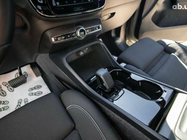 Вольво C40 Recharge, объемом двигателя 0 л и пробегом 61 тыс. км за 33600 $, фото 19 на Automoto.ua