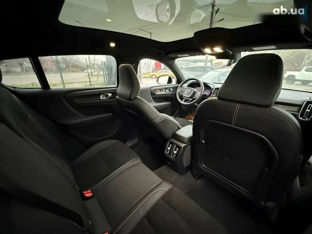 Вольво C40 Recharge, объемом двигателя 0 л и пробегом 21 тыс. км за 17900 $, фото 6 на Automoto.ua