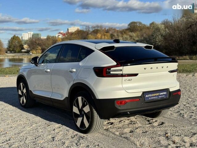 Вольво C40 Recharge, объемом двигателя 0 л и пробегом 43 тыс. км за 31200 $, фото 3 на Automoto.ua