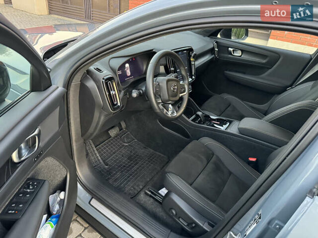 Вольво C40 Recharge, объемом двигателя 0 л и пробегом 18 тыс. км за 30500 $, фото 8 на Automoto.ua