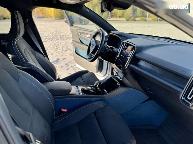 Вольво C40 Recharge, объемом двигателя 0 л и пробегом 43 тыс. км за 31200 $, фото 24 на Automoto.ua