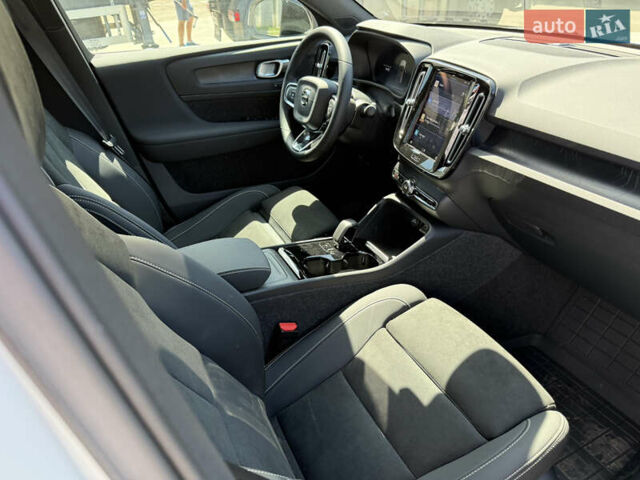 Вольво C40 Recharge, объемом двигателя 0 л и пробегом 1 тыс. км за 36000 $, фото 9 на Automoto.ua