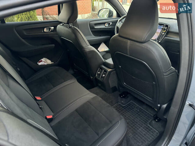 Вольво C40 Recharge, объемом двигателя 0 л и пробегом 18 тыс. км за 30500 $, фото 14 на Automoto.ua