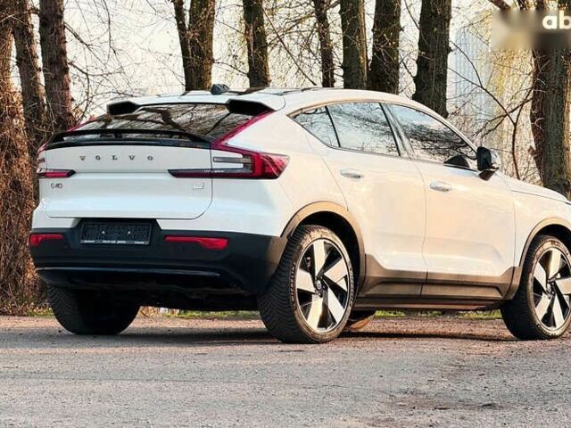 Вольво C40 Recharge, объемом двигателя 0 л и пробегом 17 тыс. км за 45500 $, фото 10 на Automoto.ua