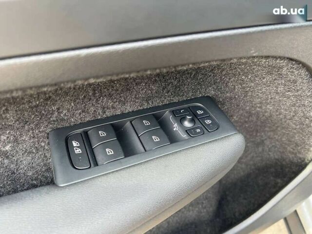 Вольво C40 Recharge, об'ємом двигуна 0 л та пробігом 24 тис. км за 33400 $, фото 20 на Automoto.ua
