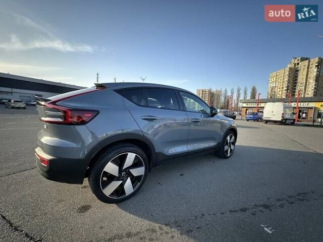 Серый Вольво C40 Recharge, объемом двигателя 0 л и пробегом 29 тыс. км за 32500 $, фото 8 на Automoto.ua
