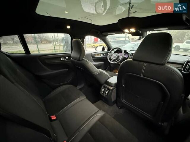 Серый Вольво C40 Recharge, объемом двигателя 0 л и пробегом 21 тыс. км за 18300 $, фото 6 на Automoto.ua