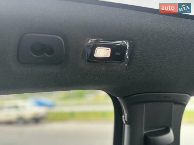 Серый Вольво C40 Recharge, объемом двигателя 0 л и пробегом 16 тыс. км за 40500 $, фото 24 на Automoto.ua