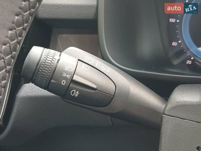 Серый Вольво C40 Recharge, объемом двигателя 0 л и пробегом 21 тыс. км за 41790 $, фото 18 на Automoto.ua
