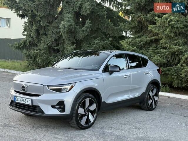 Серый Вольво C40 Recharge, объемом двигателя 0 л и пробегом 27 тыс. км за 29900 $, фото 1 на Automoto.ua