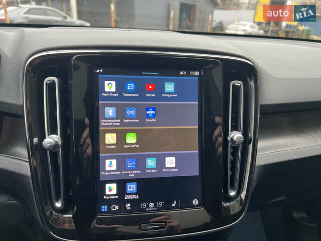 Серый Вольво C40 Recharge, объемом двигателя 0 л и пробегом 12 тыс. км за 29500 $, фото 39 на Automoto.ua