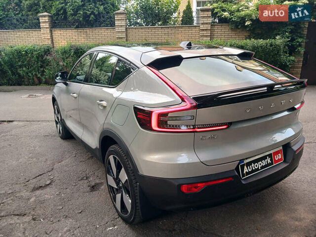Серый Вольво C40 Recharge, объемом двигателя 0 л и пробегом 21 тыс. км за 41790 $, фото 5 на Automoto.ua