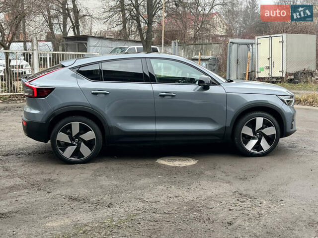 Серый Вольво C40 Recharge, объемом двигателя 0 л и пробегом 12 тыс. км за 29500 $, фото 10 на Automoto.ua