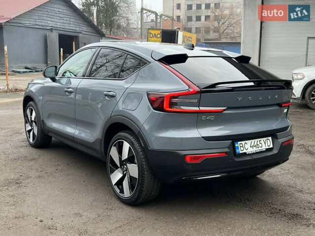 Серый Вольво C40 Recharge, объемом двигателя 0 л и пробегом 12 тыс. км за 29500 $, фото 5 на Automoto.ua