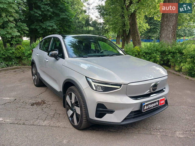 Серый Вольво C40 Recharge, объемом двигателя 0 л и пробегом 21 тыс. км за 41790 $, фото 2 на Automoto.ua