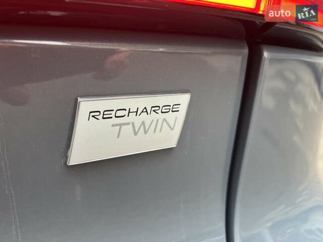 Серый Вольво C40 Recharge, объемом двигателя 0 л и пробегом 12 тыс. км за 29500 $, фото 28 на Automoto.ua