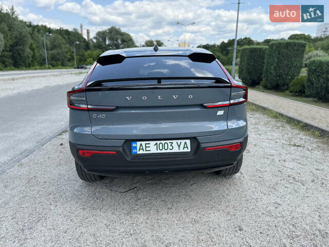 Серый Вольво C40 Recharge, объемом двигателя 0 л и пробегом 41 тыс. км за 31900 $, фото 7 на Automoto.ua