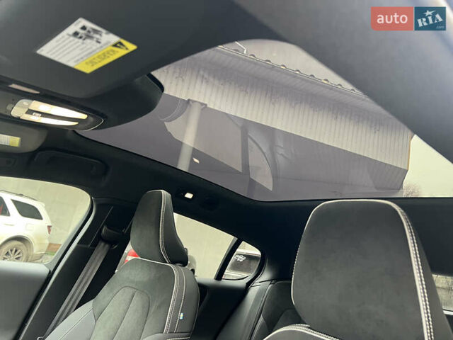 Серый Вольво C40 Recharge, объемом двигателя 0 л и пробегом 12 тыс. км за 29500 $, фото 35 на Automoto.ua