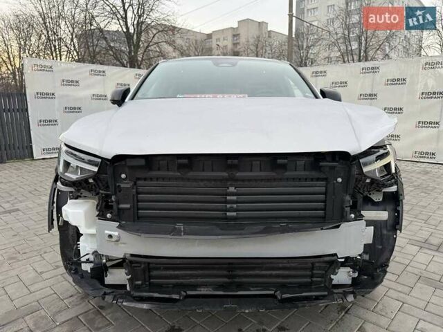 Серый Вольво C40 Recharge, объемом двигателя 0 л и пробегом 21 тыс. км за 18300 $, фото 20 на Automoto.ua