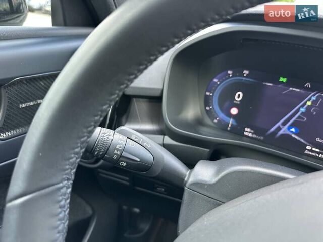Серый Вольво C40 Recharge, объемом двигателя 0 л и пробегом 15 тыс. км за 43000 $, фото 21 на Automoto.ua