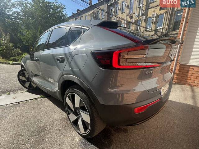 Сірий Вольво C40 Recharge, об'ємом двигуна 0 л та пробігом 25 тис. км за 31000 $, фото 19 на Automoto.ua