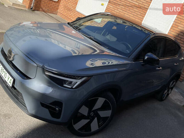 Сірий Вольво C40 Recharge, об'ємом двигуна 0 л та пробігом 25 тис. км за 31000 $, фото 6 на Automoto.ua
