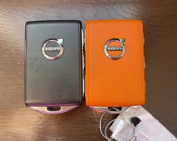 Серый Вольво C40 Recharge, объемом двигателя 0 л и пробегом 69 тыс. км за 29900 $, фото 13 на Automoto.ua