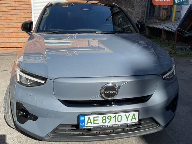 Сірий Вольво C40 Recharge, об'ємом двигуна 0 л та пробігом 25 тис. км за 31000 $, фото 1 на Automoto.ua