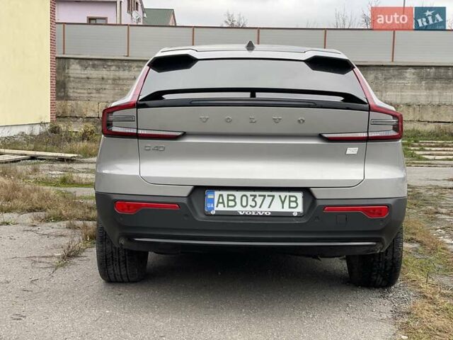 Серый Вольво C40 Recharge, объемом двигателя 0 л и пробегом 11 тыс. км за 26200 $, фото 5 на Automoto.ua